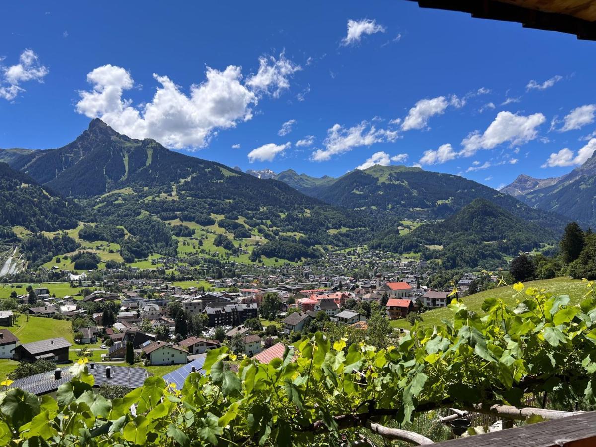 Chalet Christl Panorama Appartements Schruns Dış mekan fotoğraf